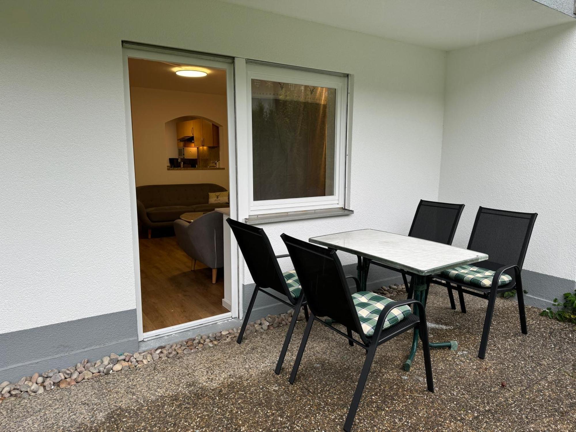 Ferienhaus Frei 4 Compact Hinterzarten Luaran gambar