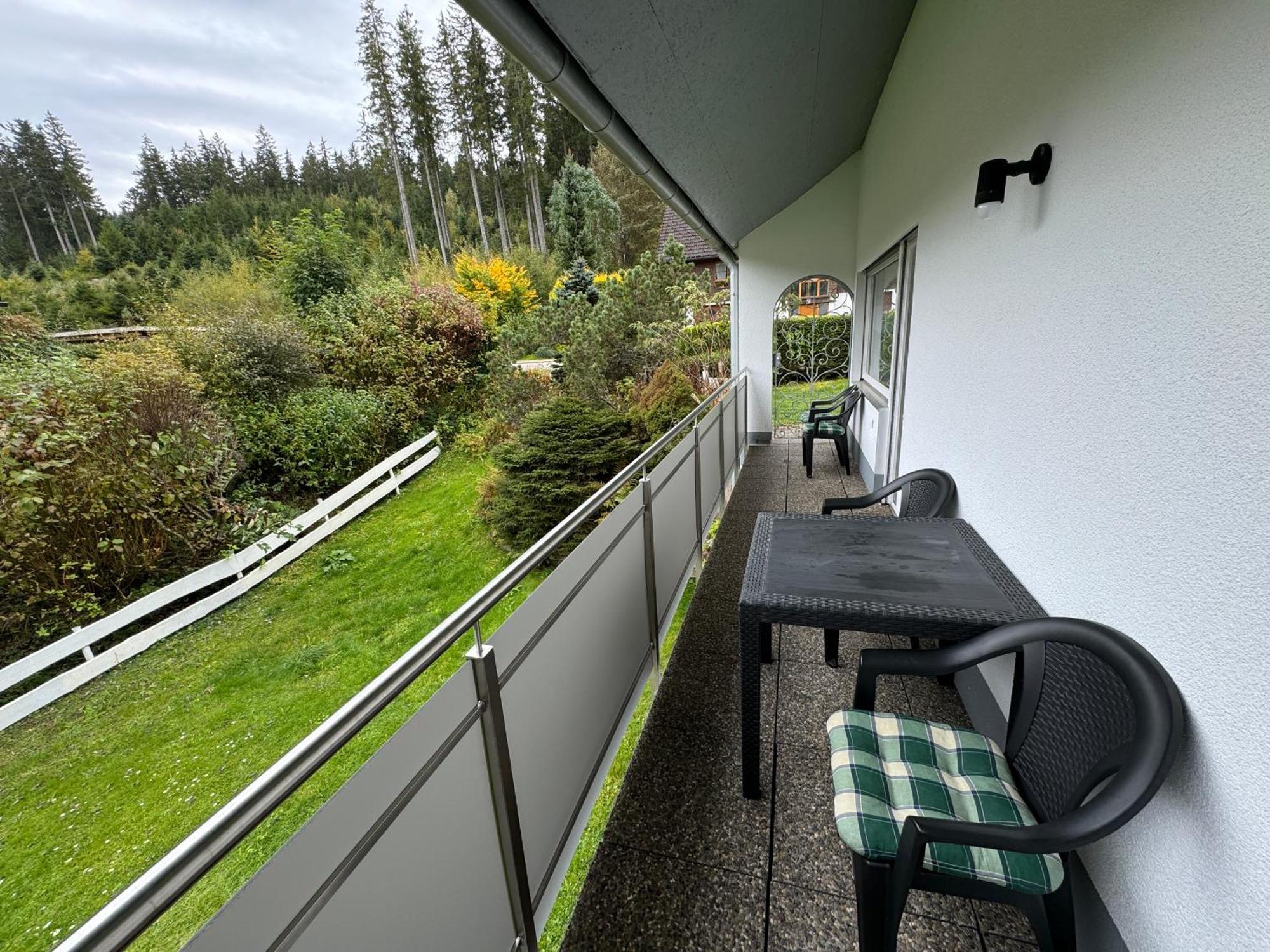 Ferienhaus Frei 4 Compact Hinterzarten Luaran gambar
